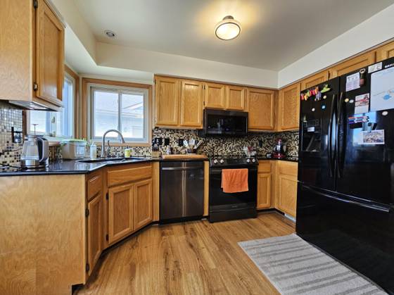 2545 Woodmont Drive E, Canton, MI 48188 photo 5