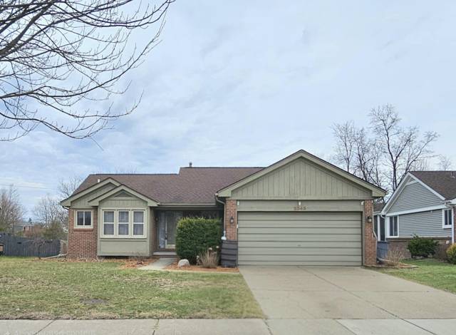 2545 Woodmont Drive E, Canton, MI