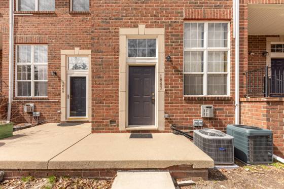 1867 Lindsay Lane, Ann Arbor, MI 48104 photo 4