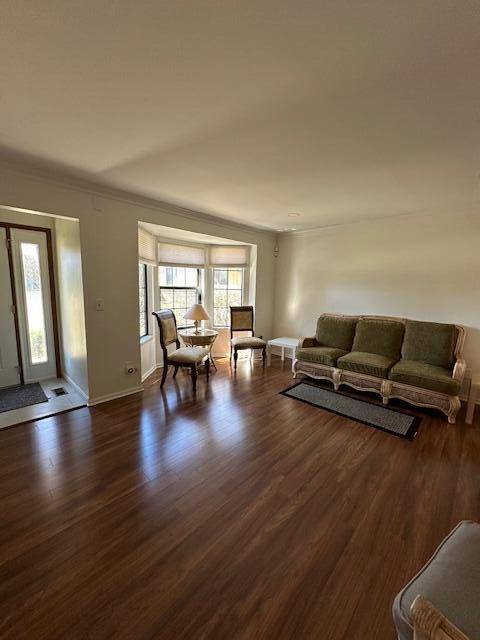 301 Meadow Bridge Drive, Rochester Hills, MI 48307 photo 2