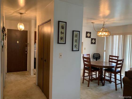 22140 Dante #209, Oak Park, MI 48237 photo 2