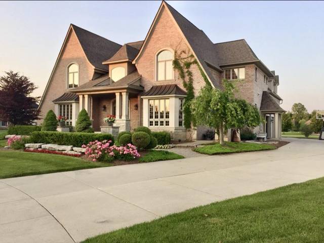 49166 Dominion Court, Canton, MI