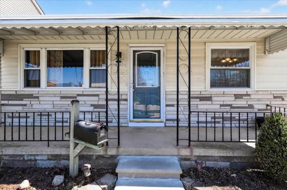 4701 Croissant Street, Dearborn Heights, MI 48125 photo 3