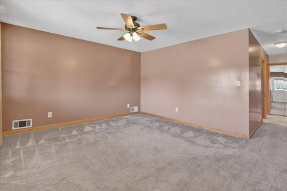 4701 Croissant Street, Dearborn Heights, MI 48125 photo 5