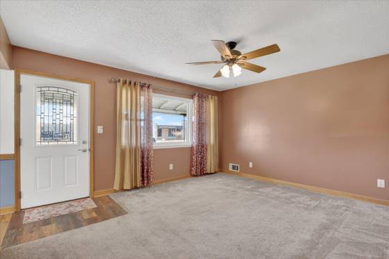 4701 Croissant Street, Dearborn Heights, MI 48125 photo 4