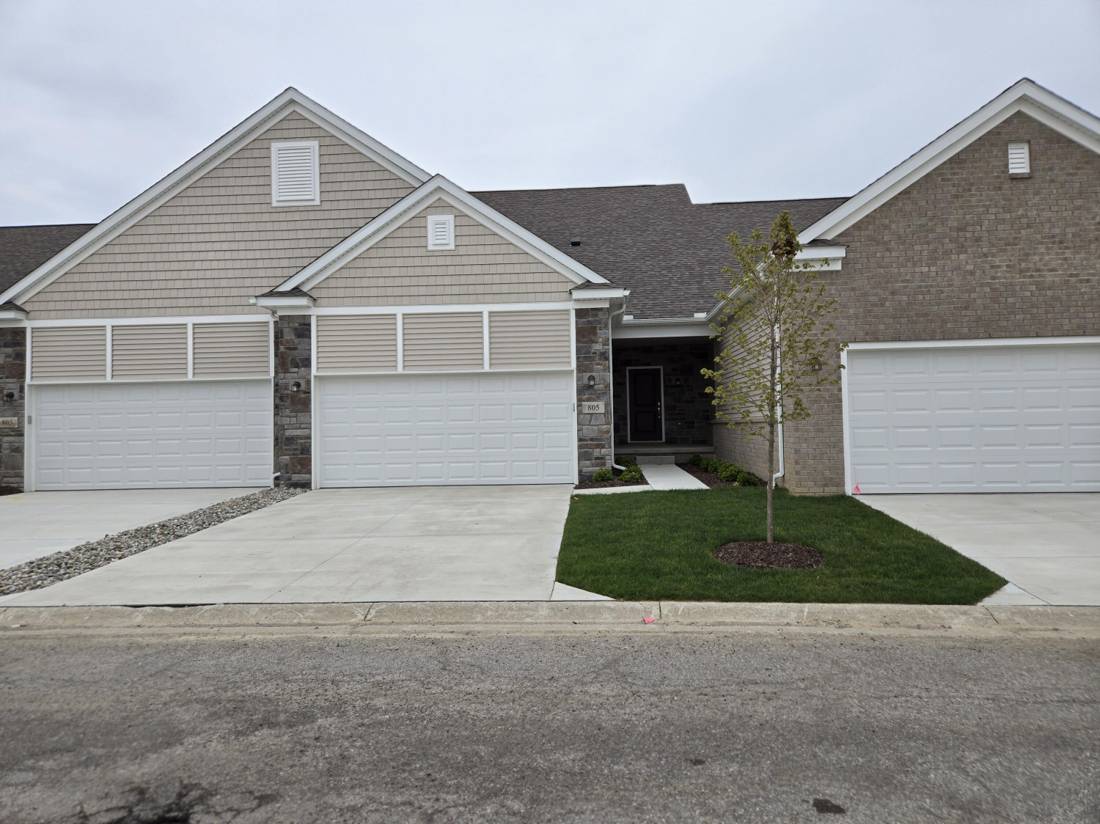 4262 Plum Village Circle #41, Monroe, MI 48161