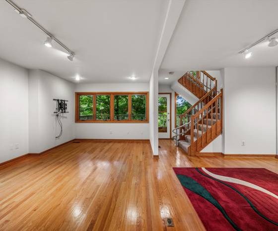 651 N 5th Avenue, Ann Arbor, MI 48104 photo 5