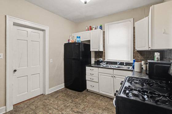 958 W Cross Street, Ypsilanti, MI 48197 photo 3