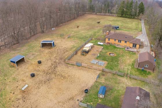 58765 Travis Road, New Hudson, MI 48165 photo 2