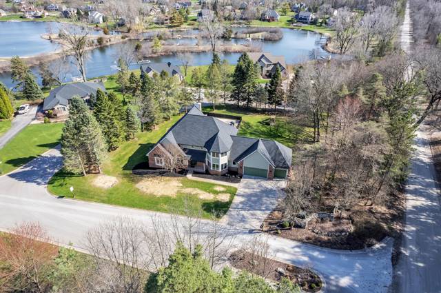 2750 Bayview Drive, Pinckney, MI