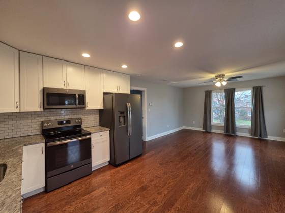 412 Starkweather Street #B, Plymouth, MI 48170 photo 2