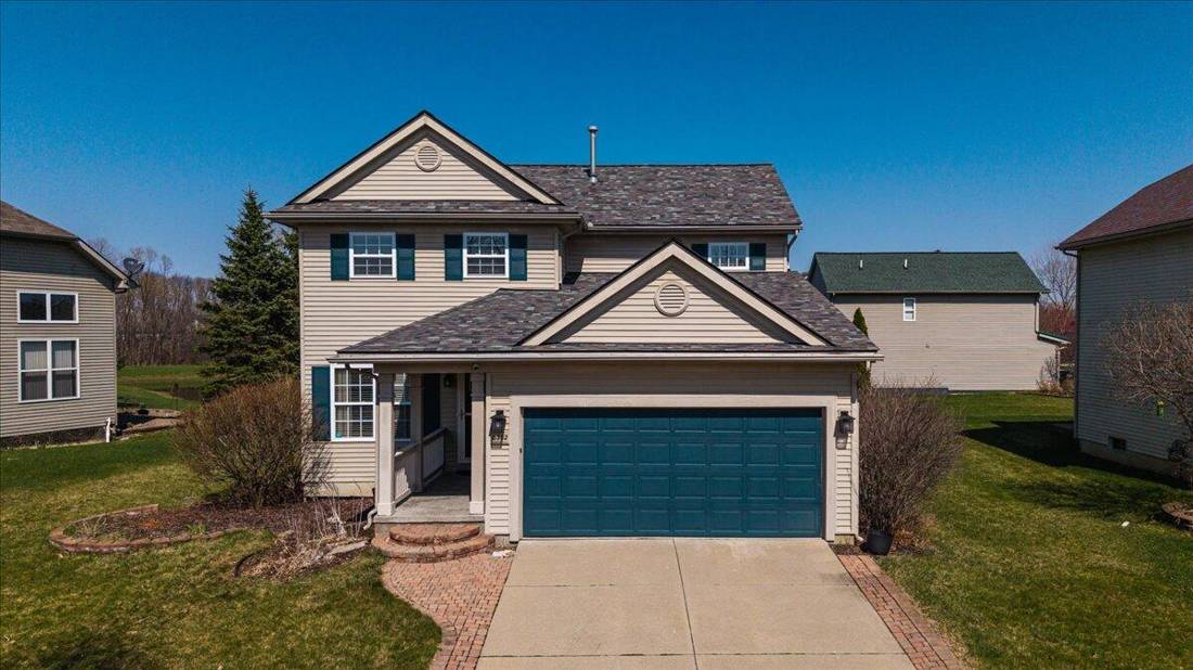 8302 N Warwick Court, Ypsilanti, MI 48198