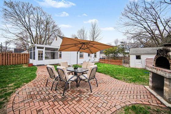 1425 Iroquois Place, Ann Arbor, MI 48104 photo 2