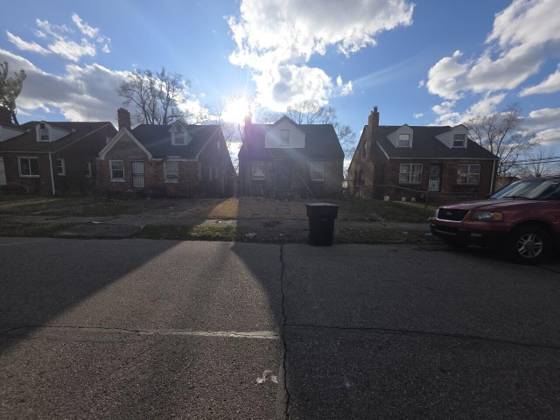 14677 Cloverlawn Avenue, Detroit, MI 48238 photo 4