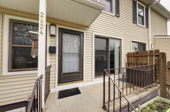 2824 Roundtree Boulevard, Ypsilanti, MI 48197 photo 2