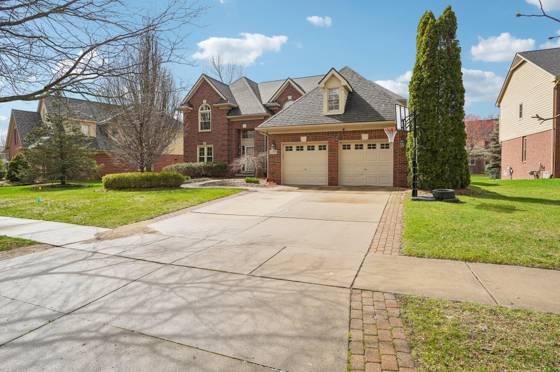 41038 Scarborough Lane, Novi, MI 48375 photo 2