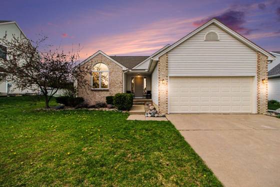 509 Marblewood Lane, Saline, MI 48176 photo 2