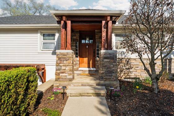 9960 Florence Street, Pinckney, MI 48169 photo 2