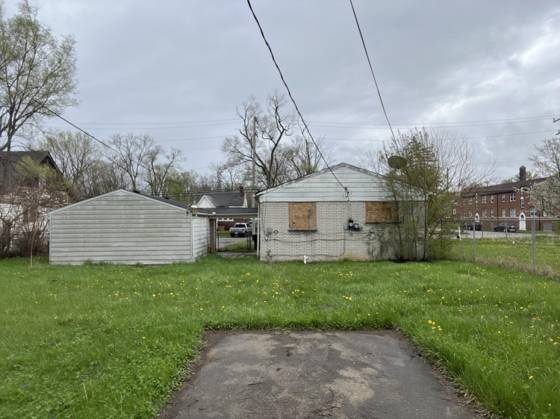 13192 Schoolcraft, Detroit, MI 48227 photo 4