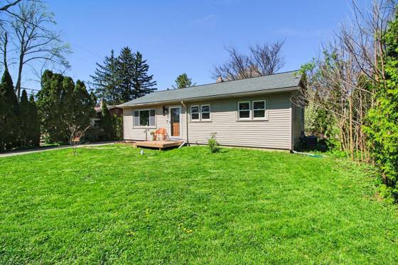 3159 Edgewood Drive, Ann Arbor, MI 48104 photo 3