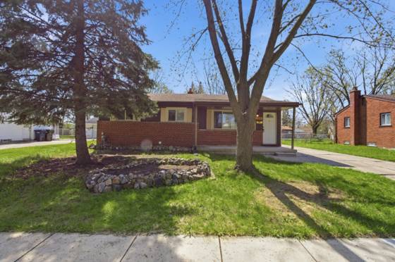 2546 Tarry Drive, Sterling Heights, MI 48310 photo 2