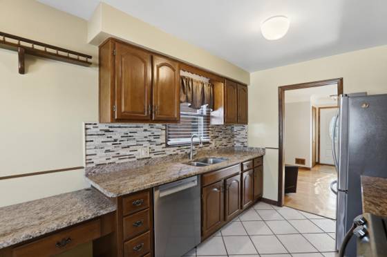 24808 Cubberness Street, Saint Clair Shores, MI 48080 photo 4