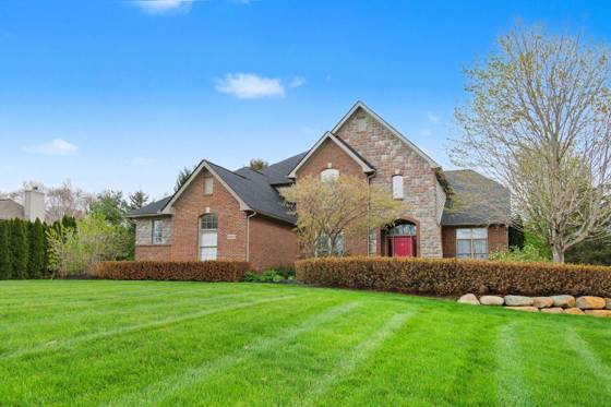 6345 Brookview Drive, Saline, MI 48176 photo 2
