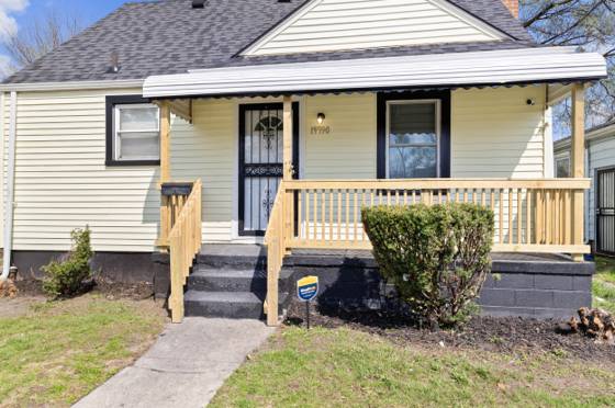 19990 Pinehurst Street, Detroit, MI 48221 photo 2