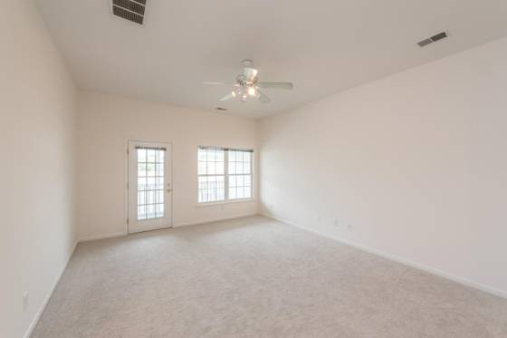2800 S Knightsbridge Circle, Ann Arbor, MI 48105 photo 3