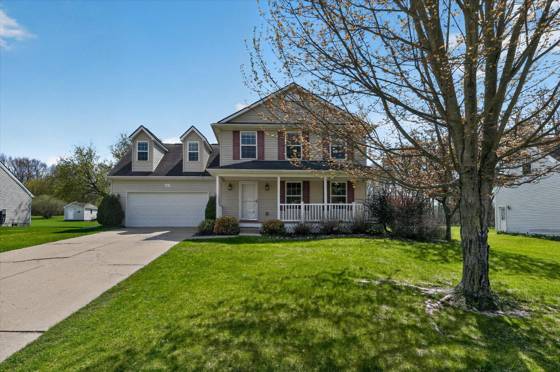 86 Fox Meadows Court, Howell, MI 48843 photo 2