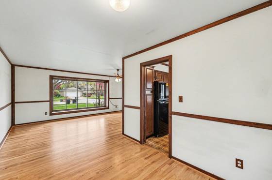 36716 Rayburn, Livonia, MI 48154 photo 3