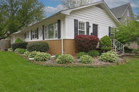 424 W 4th Street, Monroe, MI 48161 photo 2