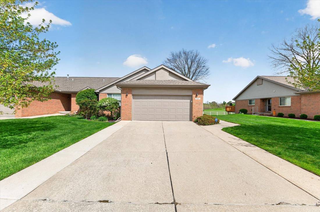 1927 Pebble Creek Drive, Canton, MI 48188
