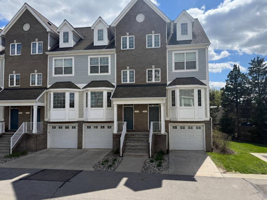 2564 W Towne Street, Ann Arbor, MI 48103