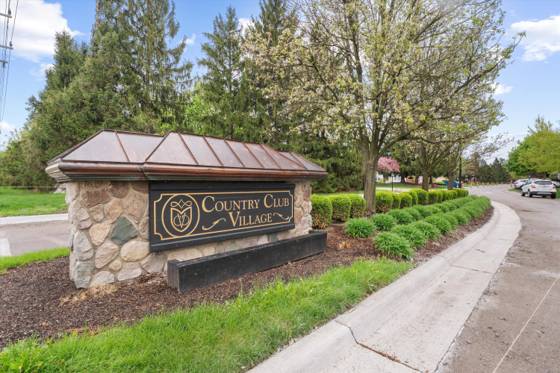 16063 Homestead Circle, Northville, MI 48168 photo 2
