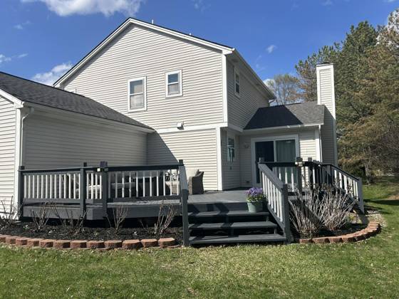 1360 Pond View Court, Wixom, MI 48393 photo 4