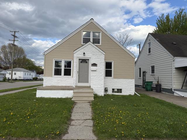 22864 Piper Avenue, Eastpointe, MI