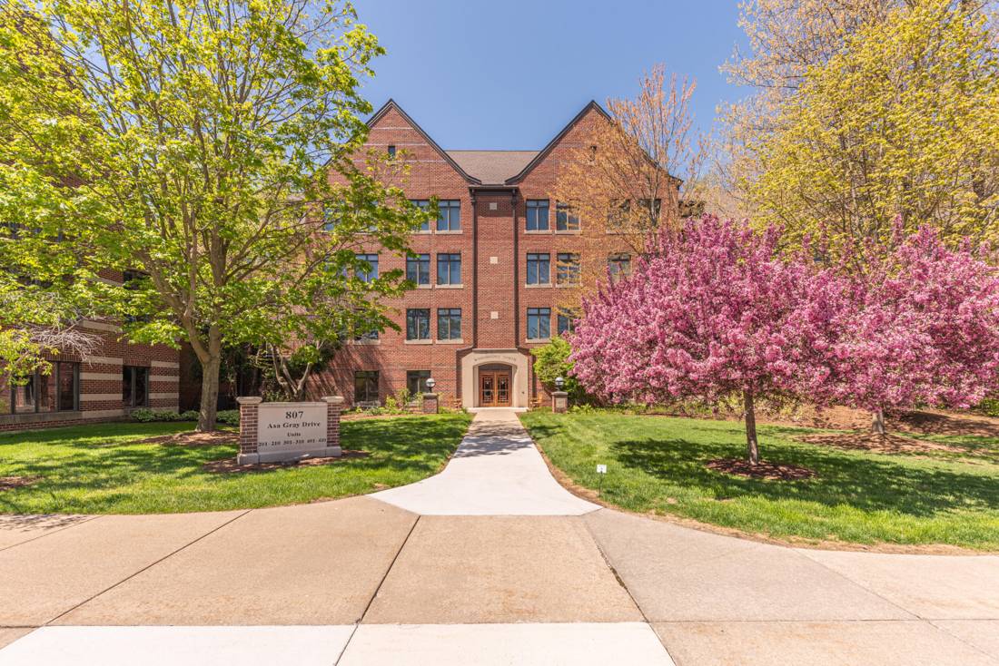 807 Asa Gray Drive #302, Ann Arbor, MI 48105