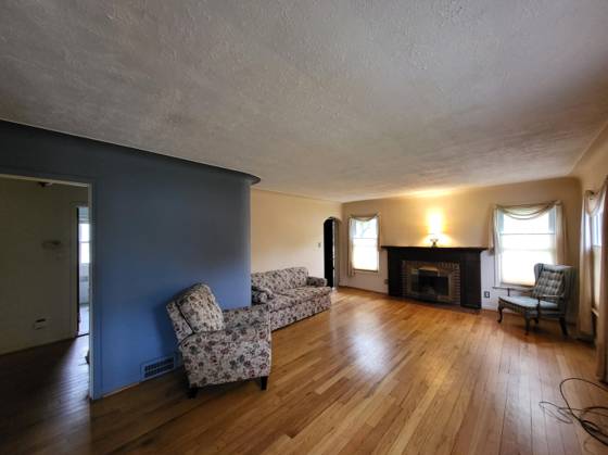 8969 Ruth Avenue, Allen Park, MI 48101 photo 3