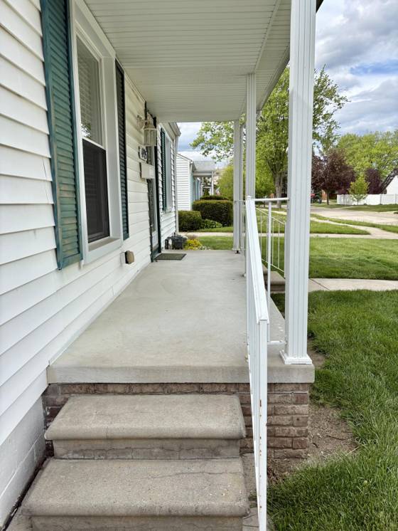 4195 Griffith Avenue, Berkley, MI 48072 photo 2