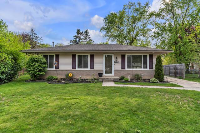 386 Charterhouse Court, Canton, MI