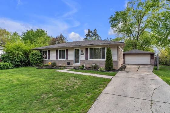 386 Charterhouse Court, Canton, MI 48188 photo 4