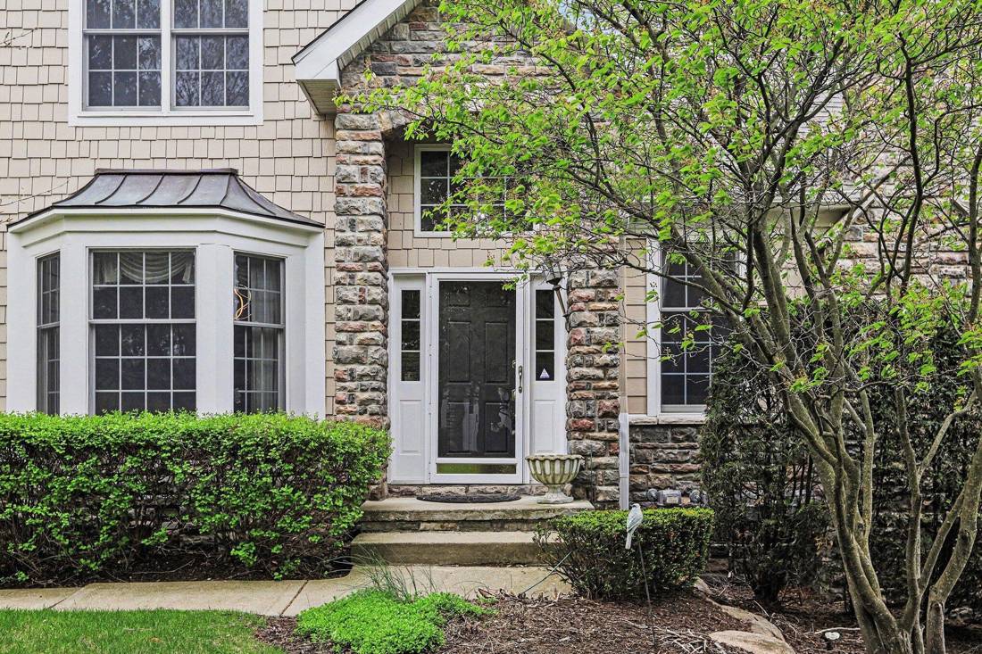 24829 Reeds Pointe Drive, Novi, MI 48374