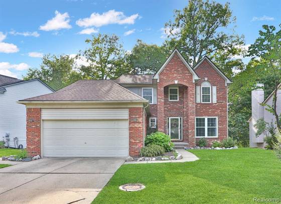 3288 Hickory Drive, Lake Orion, MI 48359 photo 2