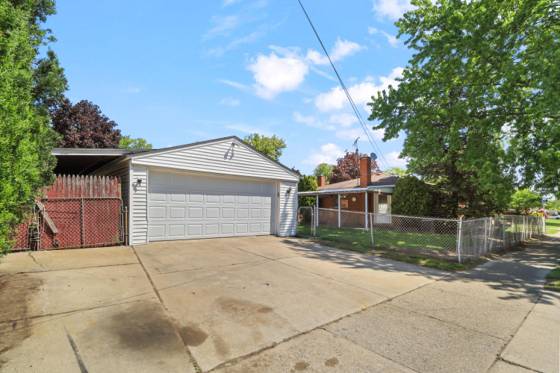 8278 Mills Street, Taylor, MI 48180 photo 5