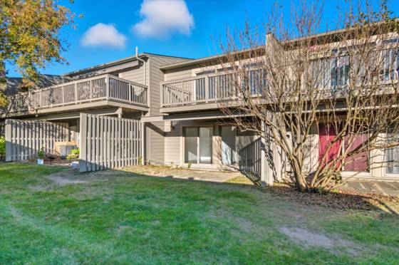 715 Skynob Drive, Ann Arbor, MI 48105 photo 4