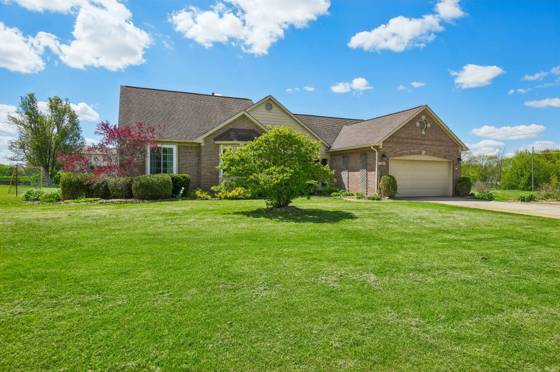 9001 N Pheasant Ridge, Saline, MI 48176 photo 2