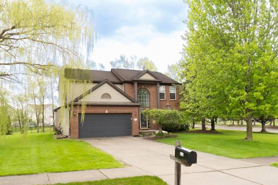 399 Quail Ridge Court, Waterford, MI 48327 photo 2