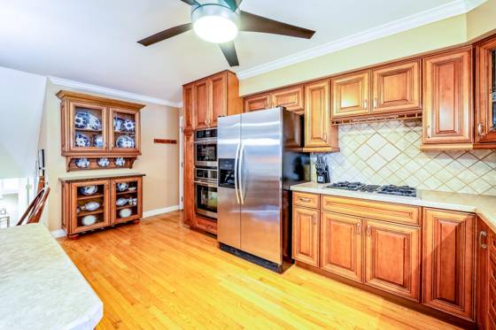 11109 S Maplelawn Avenue, Taylor, MI 48180 photo 2