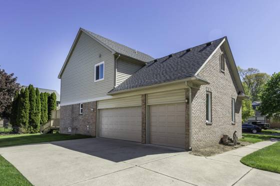 36520 Tom Brown Court, Westland, MI 48185 photo 3